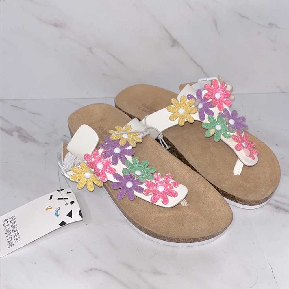NEW Harper Canyon Sandals Floral - White and Multicolor girls 13M